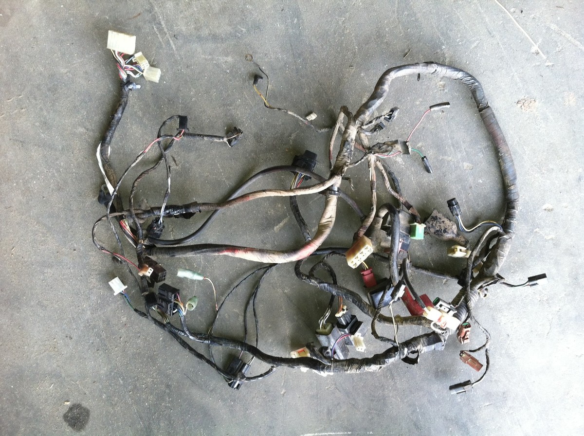 02 ZX 1200 C ZZR1200 ZZR 1200 WIRE HARNESS WIRING LOOM 26030-1946