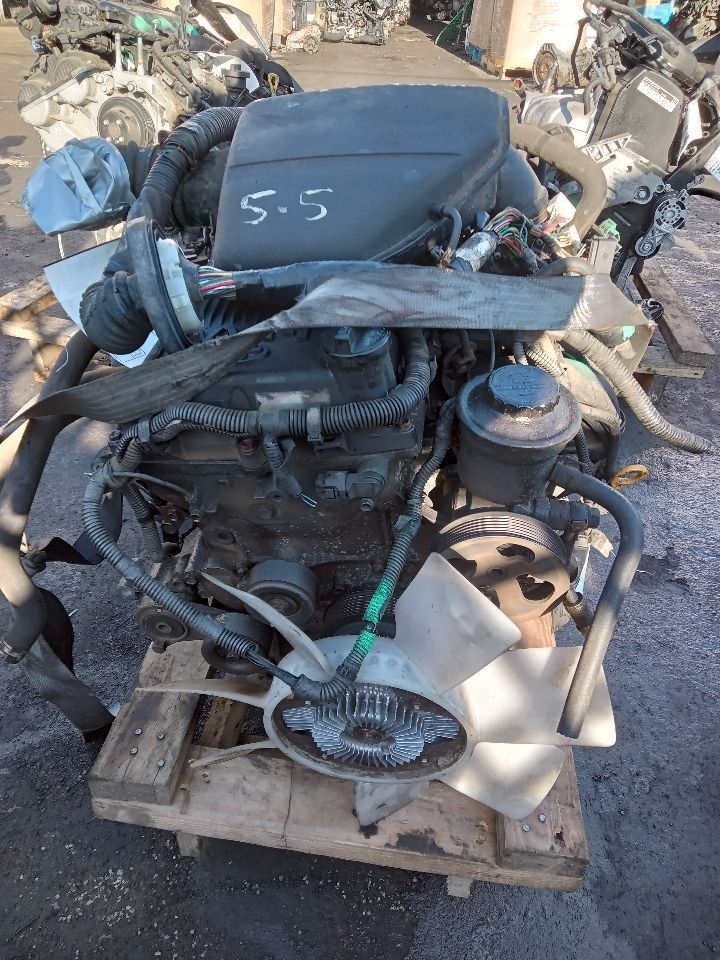 Used Engine Complete Assembly fits: 2010 Toyota Tacoma 2.7L VIN X 5th digit 2TRF