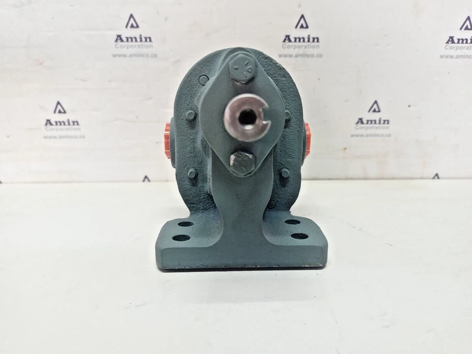 BSM- Brown & Sharpe No.2-S Foot mounted Rotary gear pump - Pressure tested - Image 4 of 4