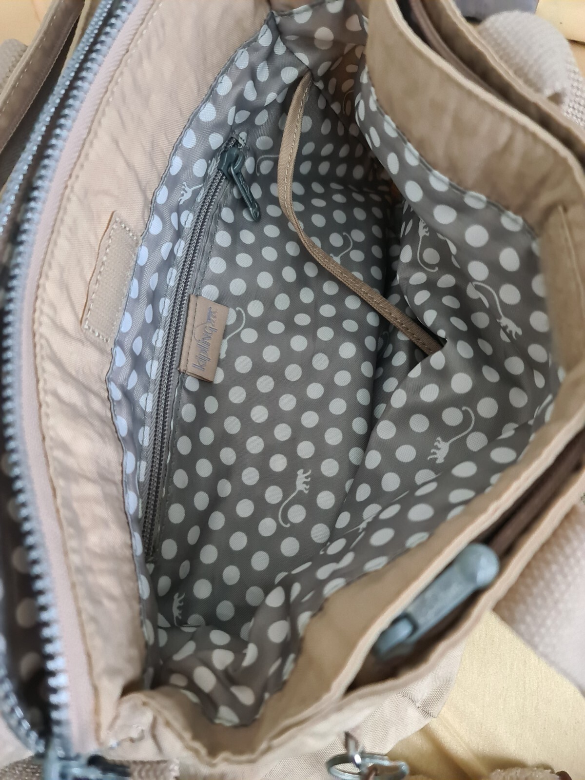 KIPLING BEIGE CROSSBODY BAG WITH LIESBETH MONKEY eBay