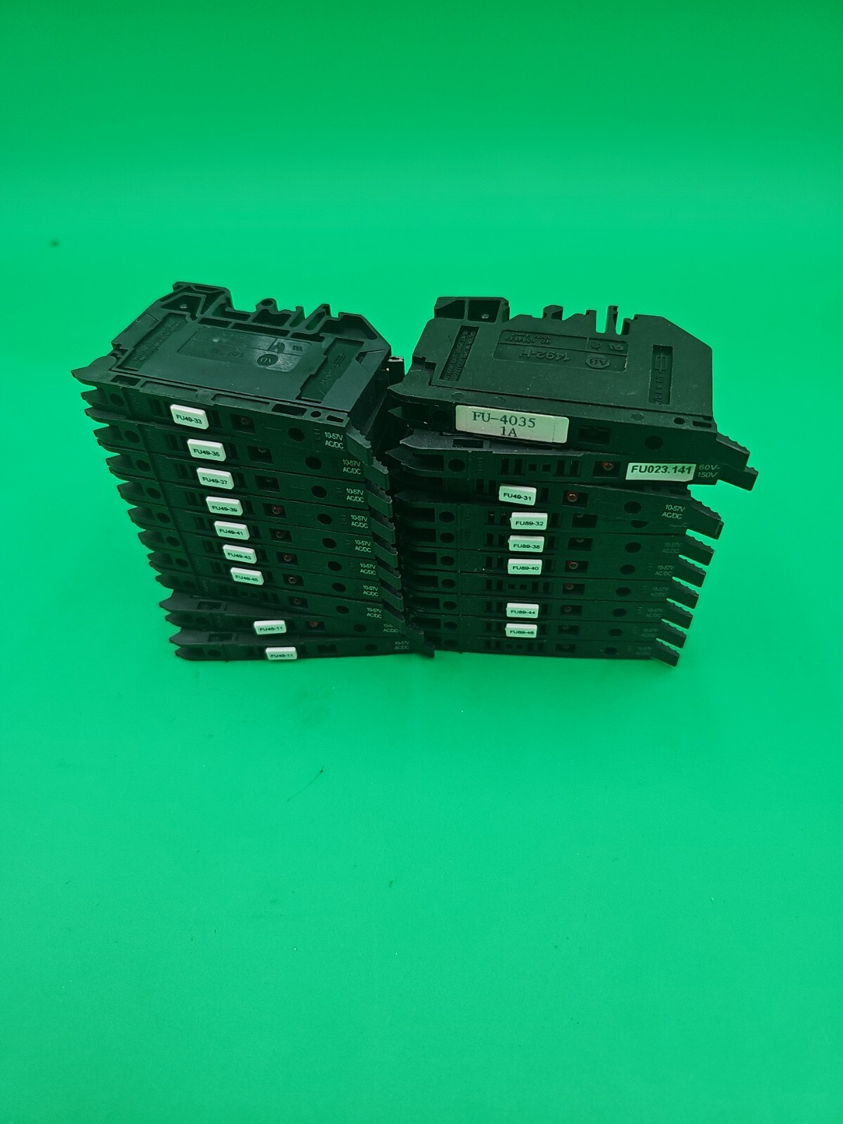 LOT OF 62 AllenBradley 1492H5 Terminal Block Fuse Holder w/ Red LED