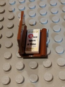 LEGO Minifigure Book Disney Castle with Gold Trim  (Set# 71040)