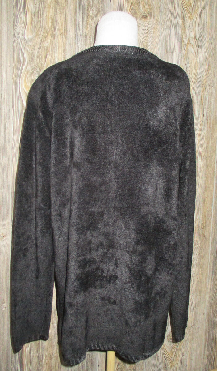 Gizel NWT cardigan Women Sz L/XL black KNIT Floral Gizel NWT cardigan Women Sz L/XL black KNIT Floral
