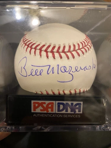 Bill Mazeroski HOF Autographed Baseball PSA/DNA 9.5
