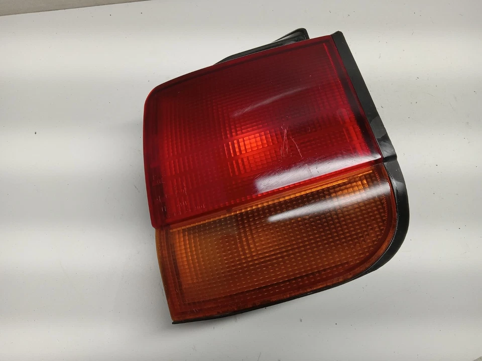 1992-1996 EAGLESUMMIT ЗАДНИЙ ПРАВЫЙ ЗАДНИЙ ФОНАРЬ OEM, 166-58542R - Изображение 2 из 4