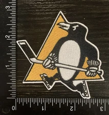 PITTSBURGH PENGUINS NHL NATIONAL HOCKEY LEAGUE LOGO EMBROIDERED IRON ON PATCH