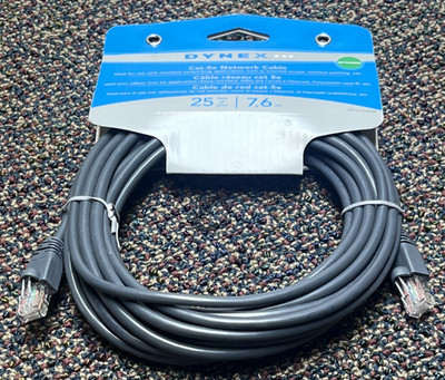 (1) Dynex DX-C114198 Cat-5e Gray Network Cable 25ft. NIB.
