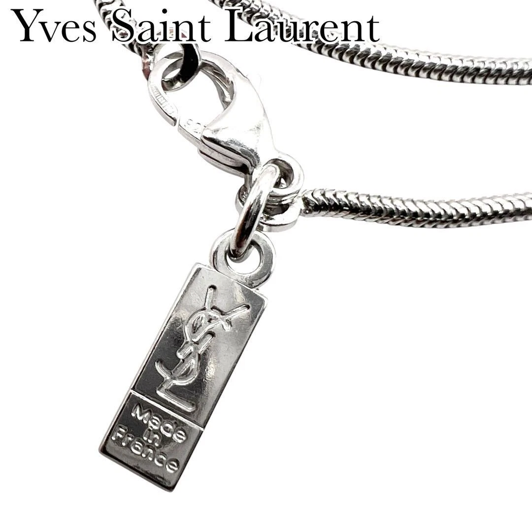 SAINT LAURENT (YSL) Collana Saint Laurent ciondolo YSL Cassandra argento autentico