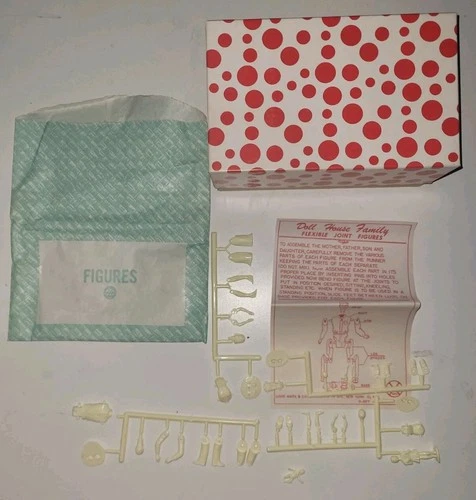 Original Marx Doll House Family Figures 4588