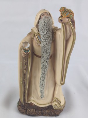 1986 Windstone Editions White Wizard 7'' dragon crystal statue,  by M. Peña