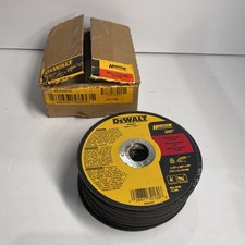 DeWALT DW 8062 4 1/2" X .045" X 7/8" Thin cut off wheel 25 Ct DW8062 Inspected