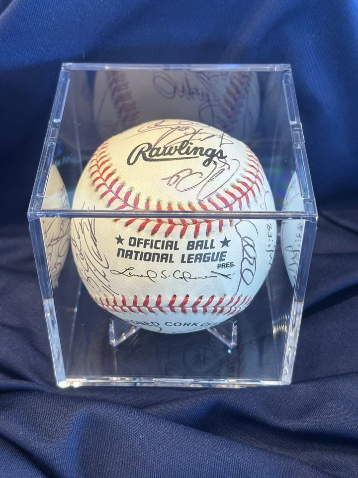1998 1999 ATLANTA Braves TEAM SIGNED BASEBALL 20 Signatures Cox Glavine Smoltz + - Image 3 of 4