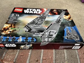Lego 75104 Star Wars Kylo Rens Command Shuttle New WEAR Creases Damage Outer Box