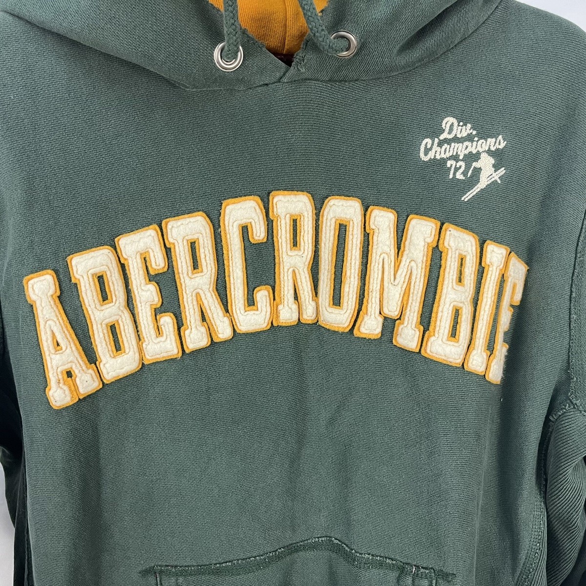 VINTAGE ABERCROMBIE & FITCH FADED DISTRESSED GREEN SWEATSHIRT