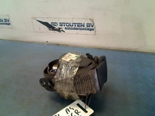 2004 AUDI A4 (B6) SEDAN 1.9 TDI 100 (AVB) RIGHT FRONT SEAT BELT 560788501