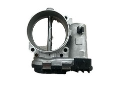 Mercedes-Benz Drosselklappe E-Gassteller an Ladeluftkühler A2761410125 W176 C190 Mercedes-Benz Drosselklappe E-Gassteller an Ladeluftkühler A2761410125 W176 C190