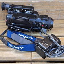 Sony Camcorder 8mm Handycam CCD-FX410 Video8 With Charger PARTS REPAIR ONLY