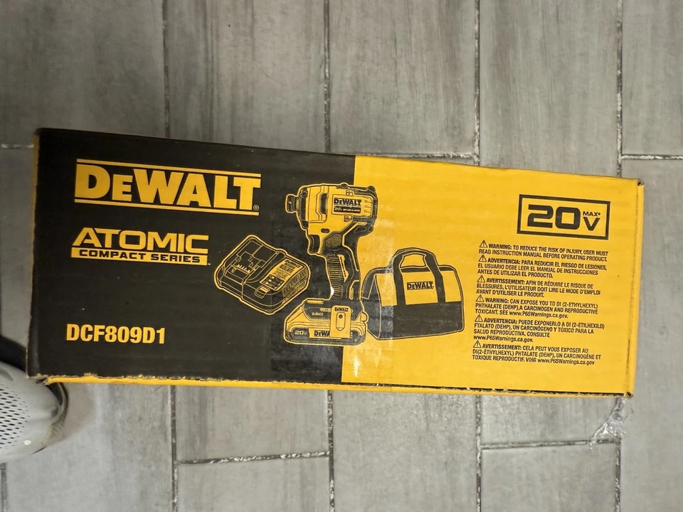 Dewalt ATOMIC 20V max 1/4 pulg. Kit atornillador de impacto DCF809C1 NUEVO/en caja. ENVÍO GRATUITO Foto 2 de 4