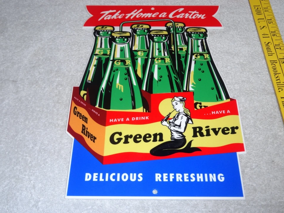 PAQUETE DE 6 BOTELLAS DE SODA GREEN RIVER DE COLECCIÓN 12" METAL TROQUELADO GASOLINA Y ACEITE LETRERO Foto 3 de 4
