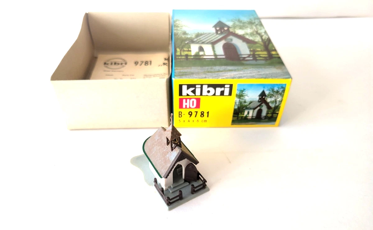 Kibri 39780 – Chapelle Bichl Cerf avec Accessoires H0