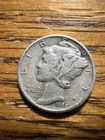1942 10C Mercury Dime .90 Silver. Almost Full Bands.  Sharp Looking Coin.