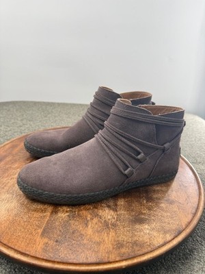 UGG Boots Wm 9 Rianne Low Suede Ankle Bootie Brown Lace Wrapped Flat Boho