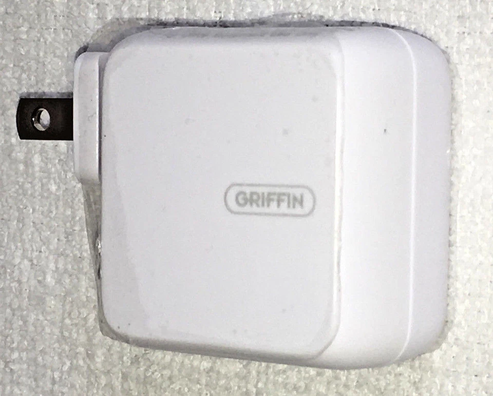 CARGADOR DE PARED ADAPTADOR AC UNIVERSAL USB POWERBLOCK TECNOLOGÍA GRIFFIN NUEVO Foto 2 de 4