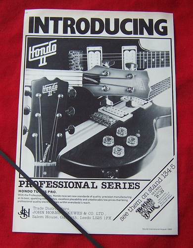 HONDO II PORFESSIONAL ELECTRIC GUITAR 1980 ORIGINAL VINTAGE ADVERT