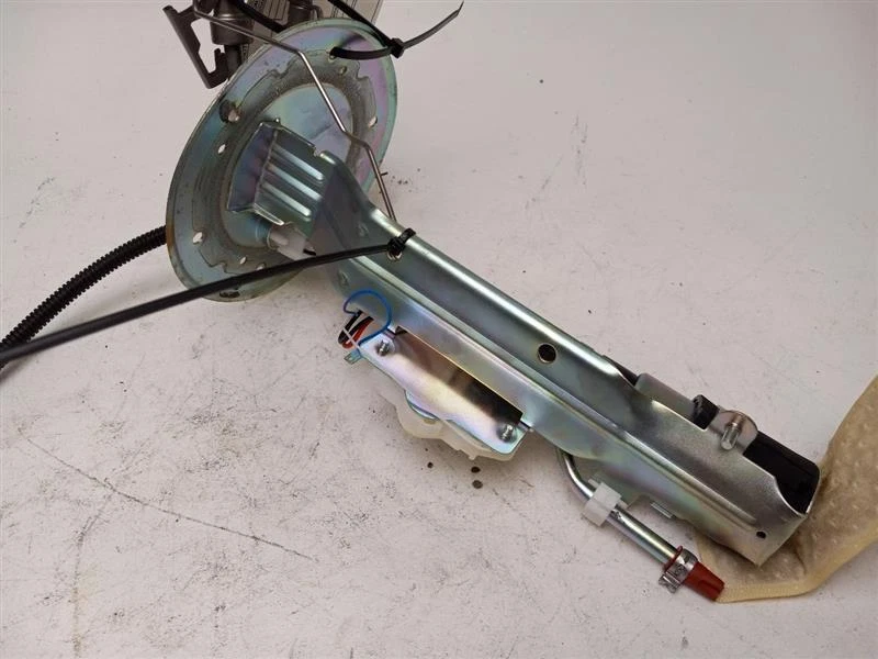 Bomba de combustible Ford F-150 1999-2004 Foto 2 de 4