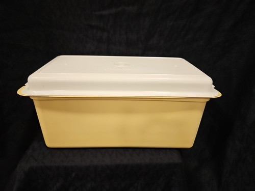 Vtg Tupperware Bread Box Loaf Keeper Container Harvest Gold w/ Almond ...