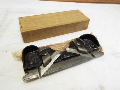 Early Type WWII Era Stanley No. 79 Side Rabbet Plane Woodworking Tool in Box