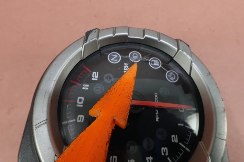 Cuadro de instrumentos velocímetro triumph tiger explorer 2012-2015 Foto 3 de 4