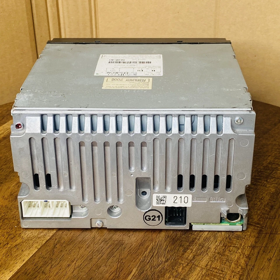 2004-2006 Subaru Impreza AM FM estéreo 6 discos CD trocador face P-133 86201FE210 - Imagem 4 de 4