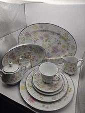 Noritake Harmony 2552 Japan Floral Print 45 piece Set