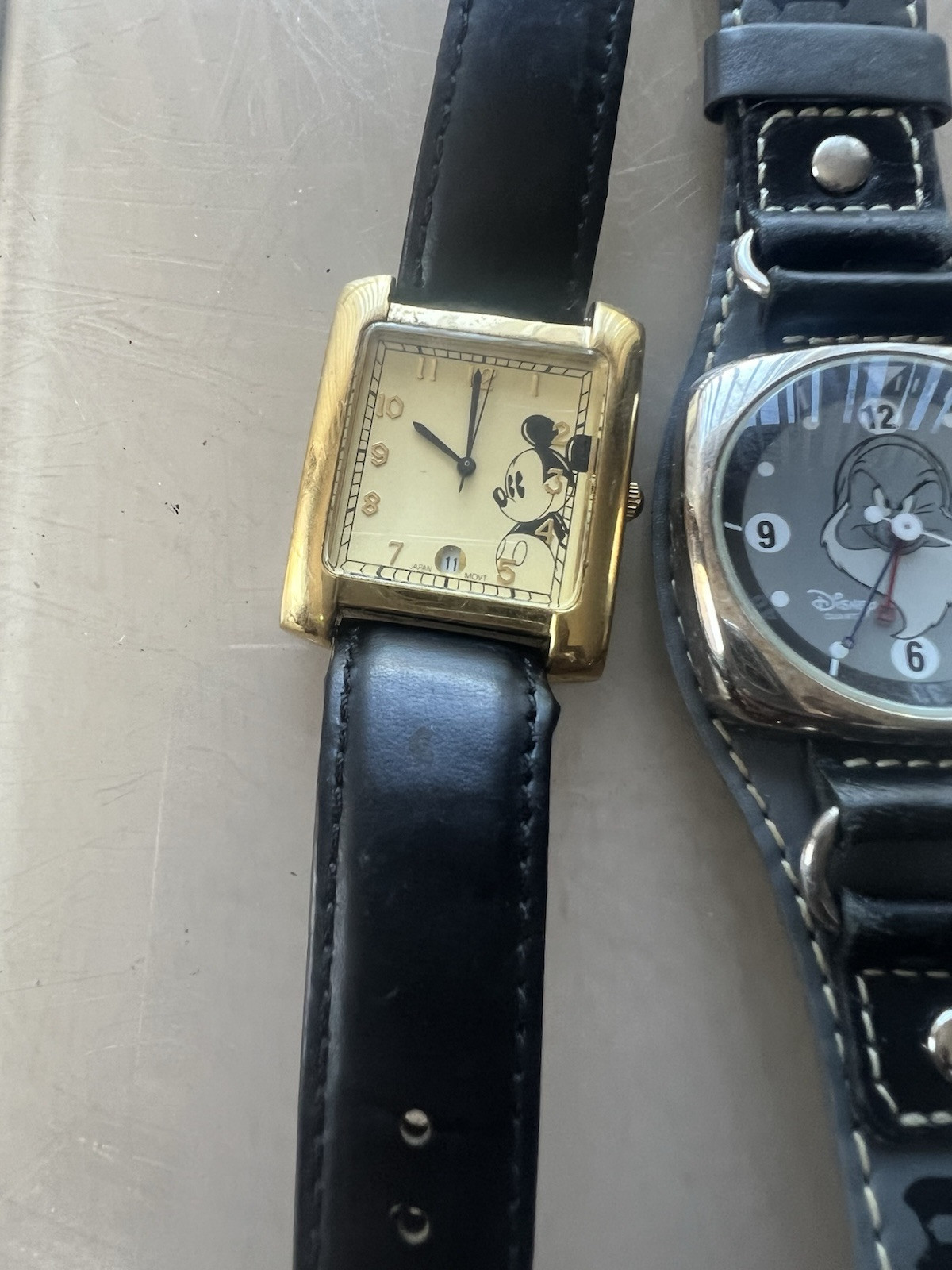 Assorted Disney watch collection includes Mickey … - image 14