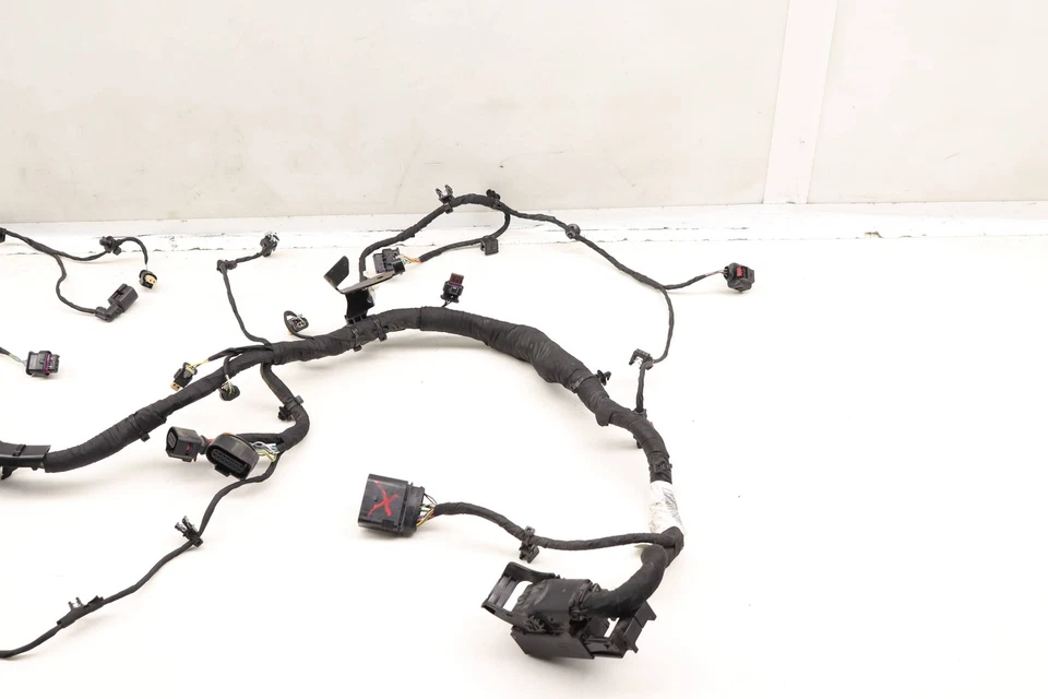 AUDI A5 QUATTRO 2020-2024 2,0 L - Arnés de cableado del motor 06N971565N Foto 2 de 4