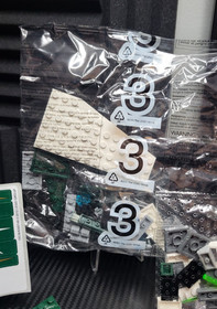 9498 - Saesee Tiin's Jedi Starfighter LEGO Star Wars - Sealed bag 3 & 4 partials