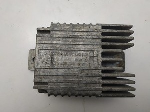 MERCEDES-BENZ A W168 Lüfterrelais A0275458032 2000 11010078