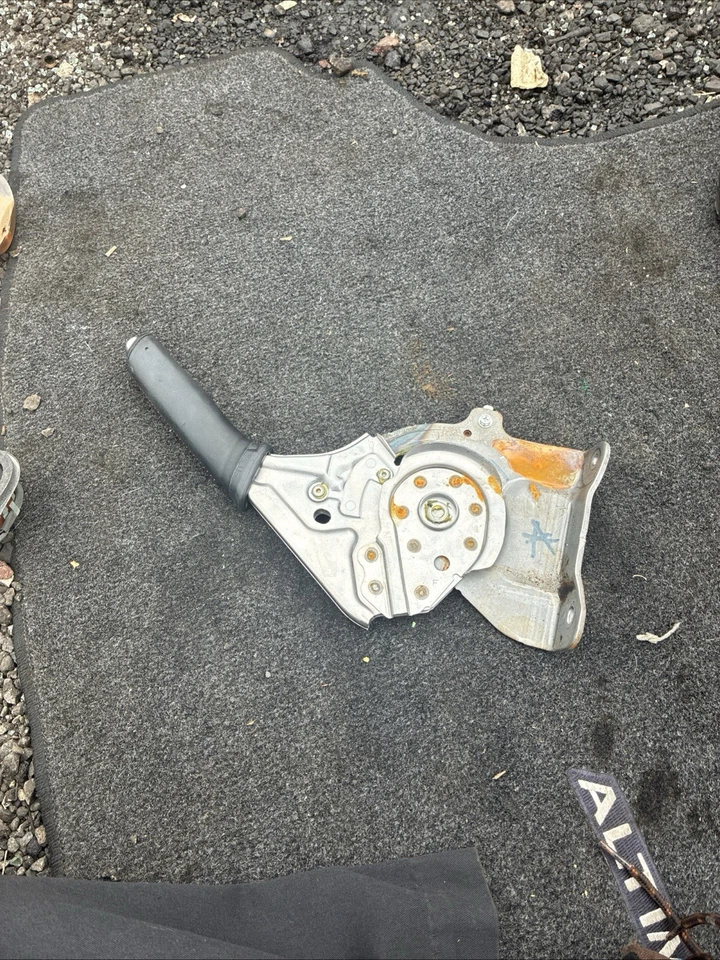 Ручка управления аварийным стояночным тормозом напольная консоль для Mazda3 Mazda 3 2014-2018 годов выпуска - Изображение 3 из 3