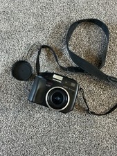 Olympus Camedia C-5060 Wide Zoom 5.1 Megapixel Digital Camera - Untested