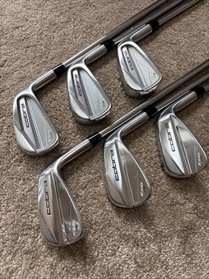 Cobra King MB/CB Combo Eisen 5-PW Dynamic Gold 105 S300 Stiff