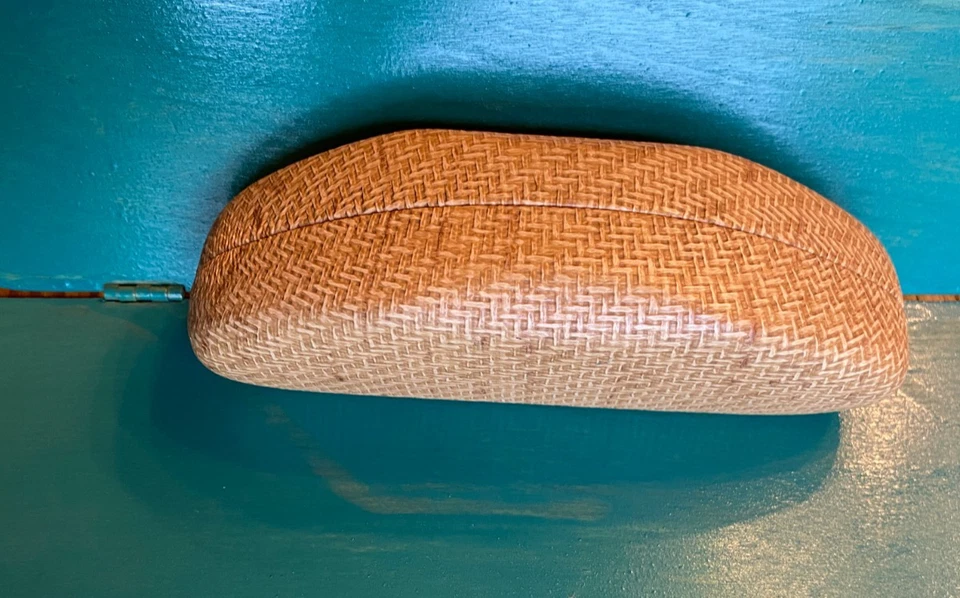 Estuche para gafas de sol Maui Jim solo imitación bambú cesta tejido cubierta dura Foto 4 de 4