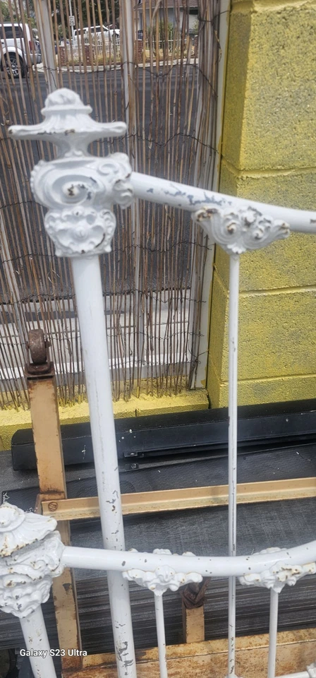 Antique Bed 19th Century Victorian Era Cast Iron White Beautiful 4pc Total - Image 4 of 4