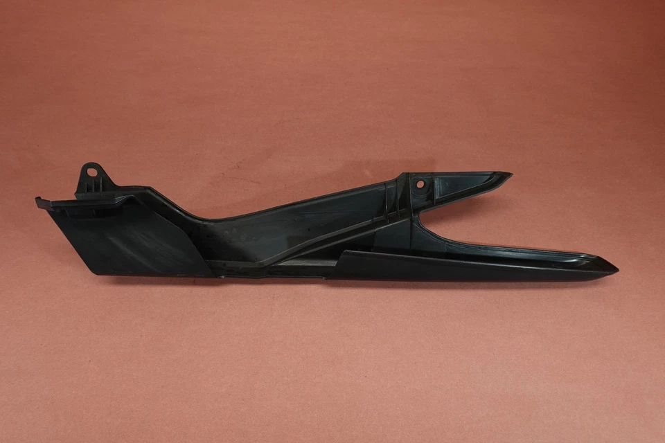 Cubierta protectora de cadena OEM Honda CBR500R CBR500 2013-2016 Foto 4 de 4