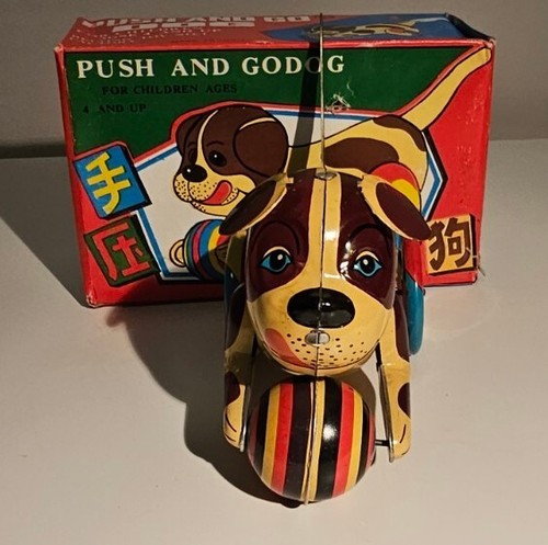 Vintage PUSH AND GO DOG WIND UP TIN With Box 1960's Dogs Puppy Tinplate Toy - Picture 4 of 21