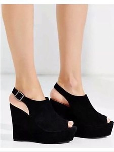 jeffrey campbell black wedges