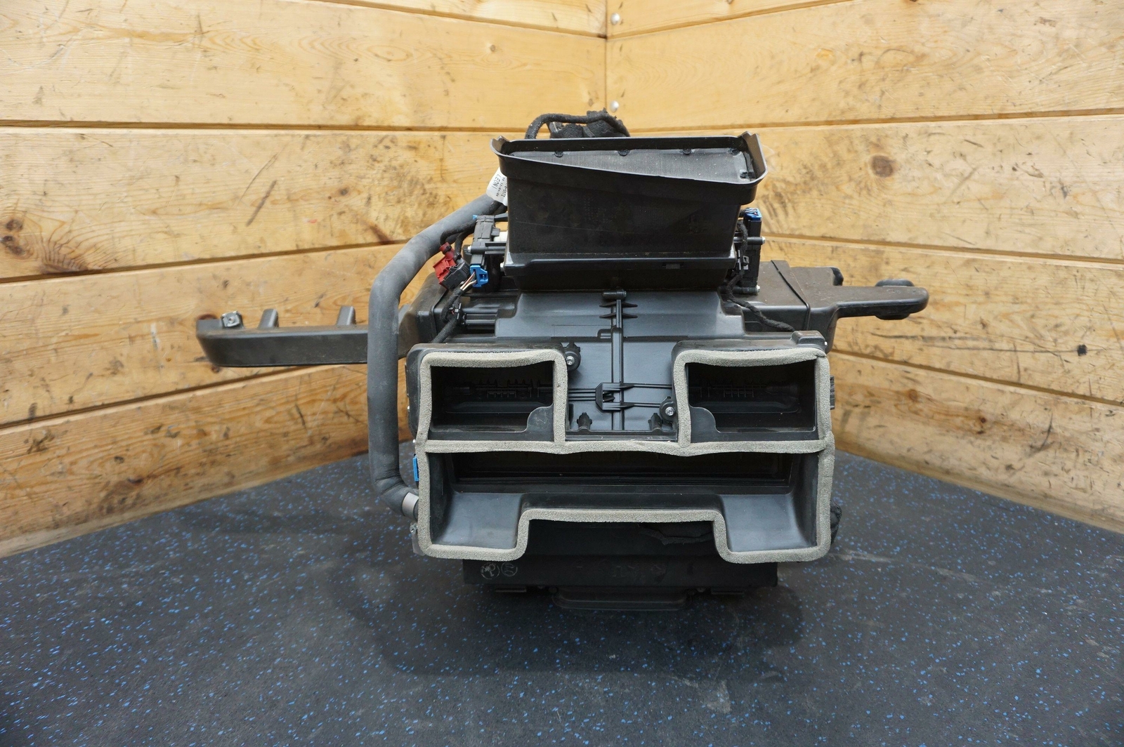 HVAC Climate Heater Evaporator Core Duct Assembly 4F0820103 OEM Audi R8 2008-15