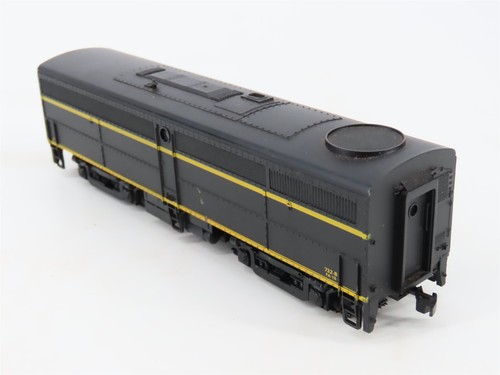 HO Scale Walthers 931-267 Erie Railway Alco FB-1 Diesel Locomotive #732B - Picture 7 of 12