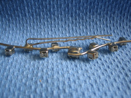 VINTAGE RHINESTONE HAIR PIN ! ~ UNSIGNED ! - Picture 5 of 5