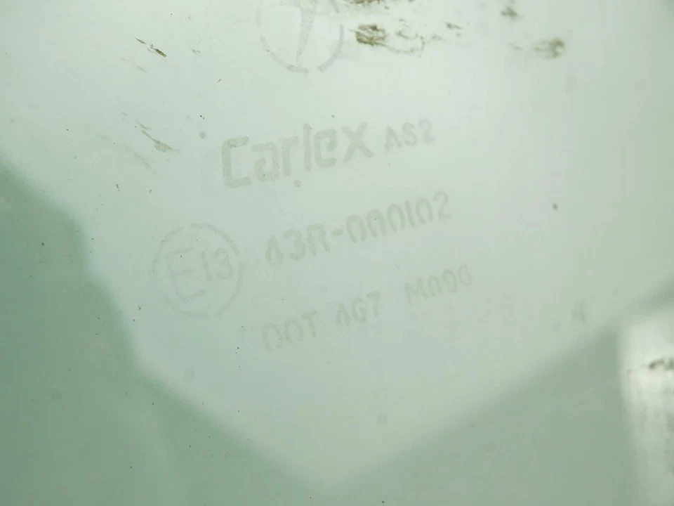 Subaru Legacy 2000-2002 puerta ventana cristal delantero derecho lado pasajero Rh OEM Foto 3 de 4